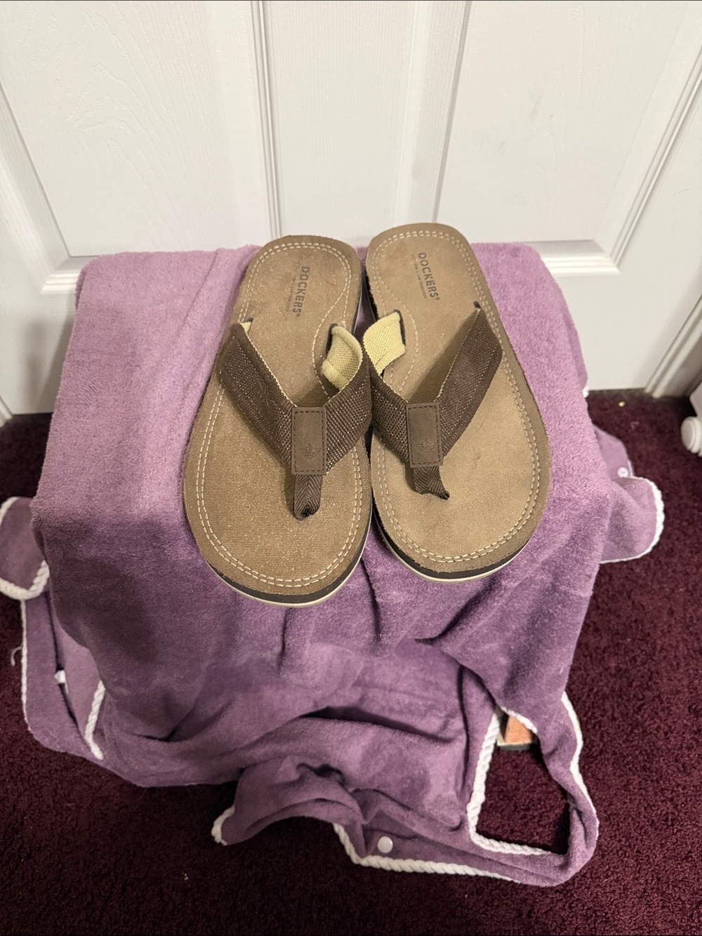 Dockers Brown Men's Thong Sandals with Wide Fabric Straps
